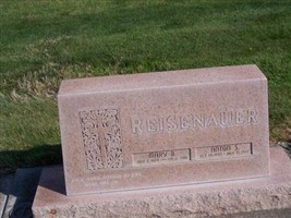 Mary B. Reisenauer (2063048.jpg) Mary B. Reisenauer (2063048.jpg)