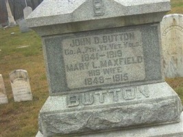 Mary L. Maxfield Button (2137359.jpg)