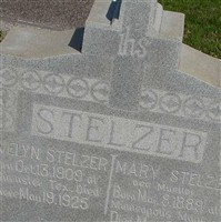 Mary Mueller Stelzer (2083345.jpg) Mary Mueller Stelzer (2083345.jpg)