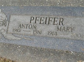 Mary Pfeifer