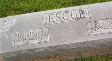 Maurine D Escue