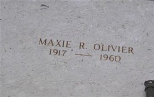 Maxie R. Olivier (2101618.jpg)