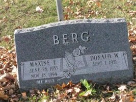 Maxine Hills Berg