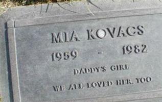 Mia Kovacs