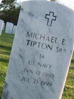 Michael E Tipton, Sr