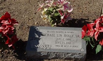 Michael Lin Holly, Sr