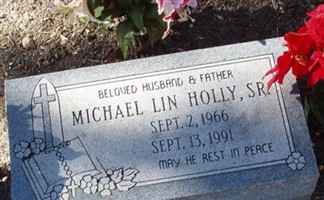 Michael Lin Holly, Sr