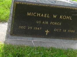 Michael W Kohl (1976252.jpg) Michael W Kohl (1976252.jpg)