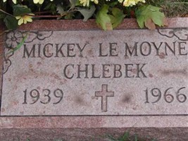 Mickey Le Moyne Chlebek