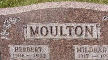 Mildred E Moulton