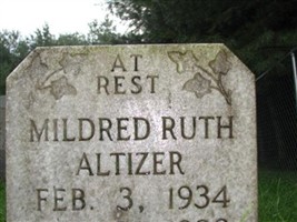 Mildred Ruth Altizer