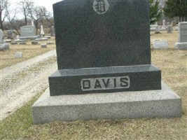 Milo W Davis