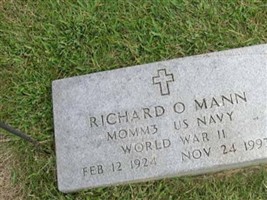 Mm3. Richard O. Mann Mm3. Richard O. Mann
