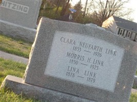 Morris H Link