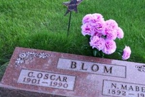 N. Mabel Blom N. Mabel Blom