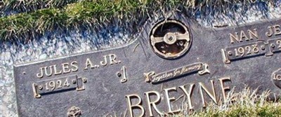 Nan Jean Raab Breyne