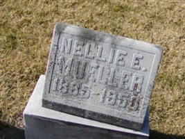 Nellie E Mueller