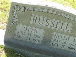 Nellie M Russell