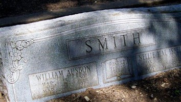 Nellie Mae Isbell Smith