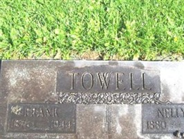 Nellye Towell