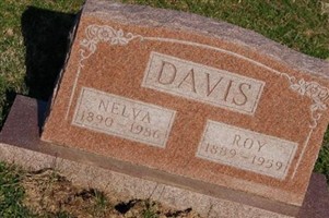 Nelva Davis