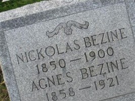 Nickolas Bezine (2218411.jpg)