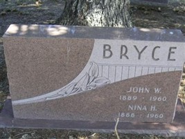 Nina Taylor Bryce