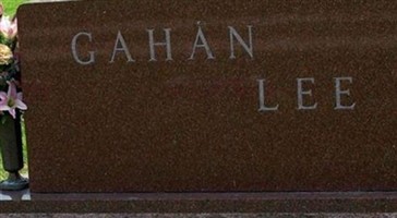Nola Gahan Lee