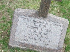 Norma Magdalen/Munro Bean