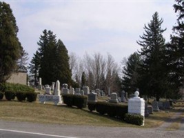 Oak Ridge Cemetery