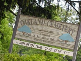 Oakland Cemetery
