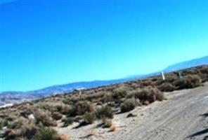 Old Lone Pine Cemetery