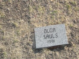 Olga Borth Sauls
