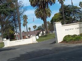 Pacific Crest Cemetery