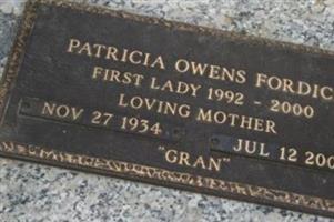 Patricia "Pat" Owens Fordice