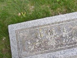 Pearl E Truax