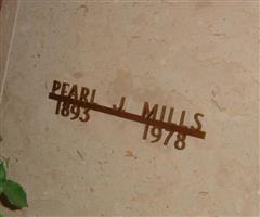 Pearl J Mills