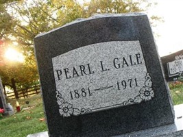 Pearl L Gale