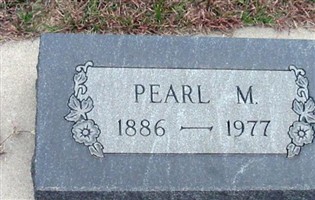 Pearl M Wyrick