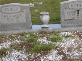 Pearlie M. Jenkins Taylor