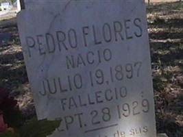 Pedro Flores