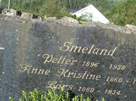 Petter L. Smeland