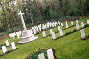 Ploegsteert Wood Military Cemetery