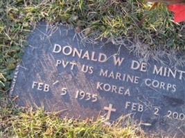 Pvt Donald W DeMint (2394591.jpg) Pvt Donald W DeMint (2394591.jpg)