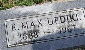 R Max Updike