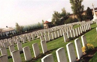 Ramscappelle Road Military Cemetery