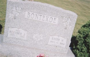 Reinder (Ryan) J. Bontekoe Reinder (Ryan) J. Bontekoe