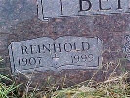 Reinhold Behling