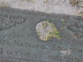 Rev Nathaniel Edgecomb