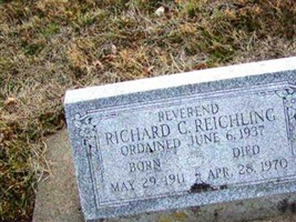 Rev Richard C. Reichling